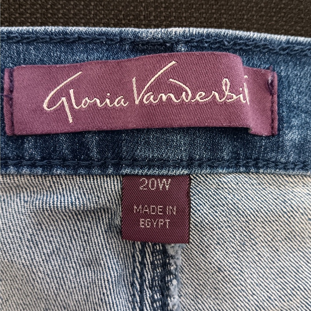 Gloria Vanderbilt Amanda Classic Tapered Jeans Womens 20W Short Medium Wash Blue - Picture 13 of 15
